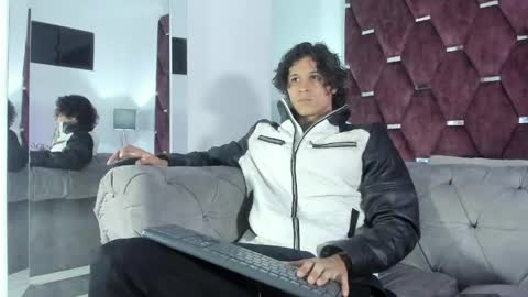 Tony Benedetti online show from 26, 4, 2026