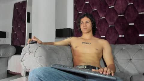 Snapshot of tonybenedetti chatting on 9, 5, 2026 Tony Benedetti online show from 9, 5, 2026