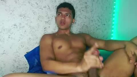 Snapshot of tonydesire_ chatting on 2, 7, 2026 tonydesire_ online show from 2, 7, 2026