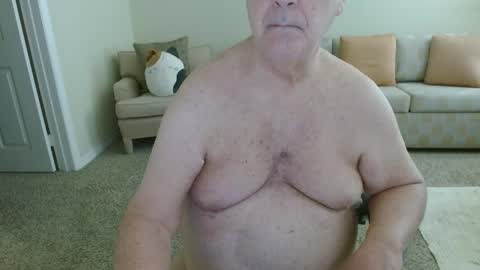 Snapshot of tonysview12000 chatting on 6, 10, 2025 tonysview12000 online show from 6, 10, 2025