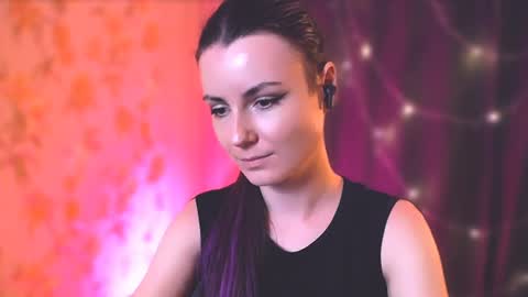 Elizabeth online show from 3, 1, 2025