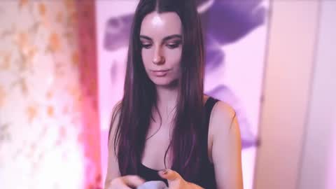 Elizabeth online show from 25, 2, 2025