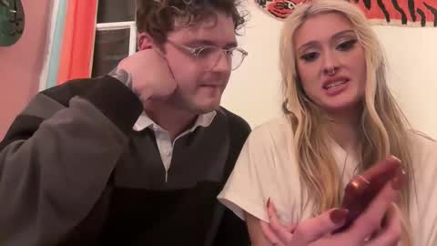 toobna2 online show from 19, 2, 2026