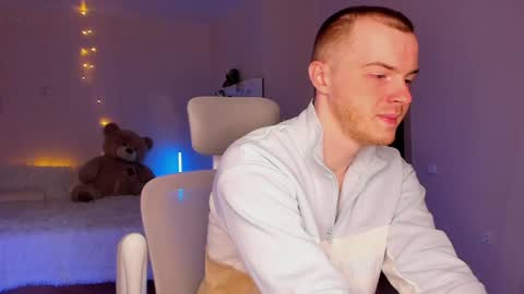 Snapshot of toohornyserj chatting on 10, 12, 2024 toohornyserj online show from 10, 12, 2024