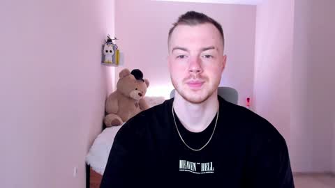 Snapshot of toohornyserj chatting on 10, 1, 2025 toohornyserj online show from 10, 1, 2025