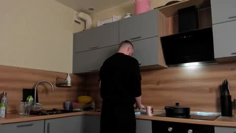 Snapshot of toohornyserj chatting on 7, 11, 2025 toohornyserj online show from 7, 11, 2025