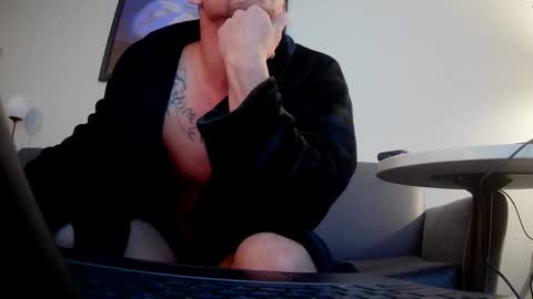 toomuchsmoke online show from 9, 2, 2025