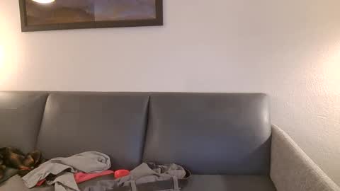 toomuchsmoke online show from 15, 2, 2025