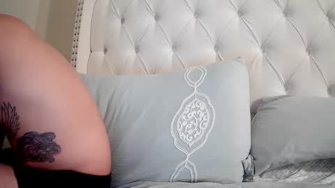 toomuchsmoke online show from 26, 11, 2025