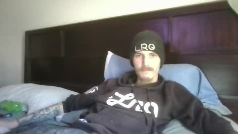 Snapshot of tootall803 chatting on 2, 12, 2024 TooTall803 online show from 2, 12, 2024