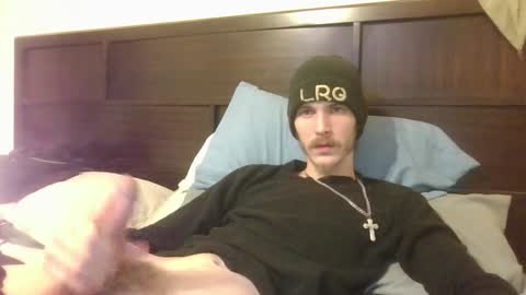 Snapshot of tootall803 chatting on 12, 1, 2025 TooTall803 online show from 12, 1, 2025