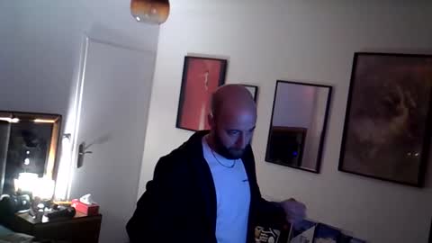 tootsybird69 online show from 11, 6, 2026
