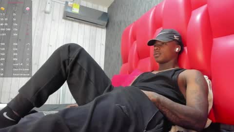 Snapshot of toower_ chatting on 14, 5, 2026 T O W E R online show from 14, 5, 2026