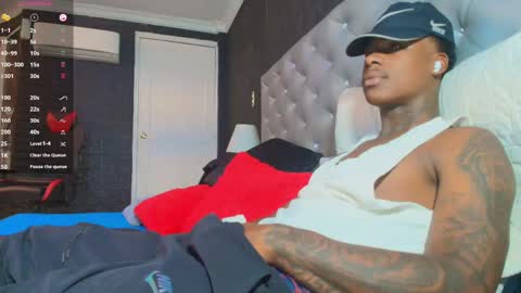 Snapshot of toower_ chatting on 22, 5, 2026 T O W E R online show from 22, 5, 2026