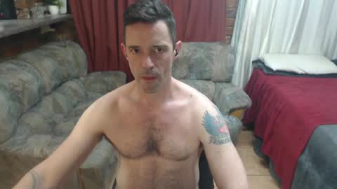 Snapshot of toptobottom4u chatting on 3, 6, 2026 toptobottom4u online show from 3, 6, 2026