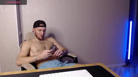 Glebaty online show from 19, 2, 2025