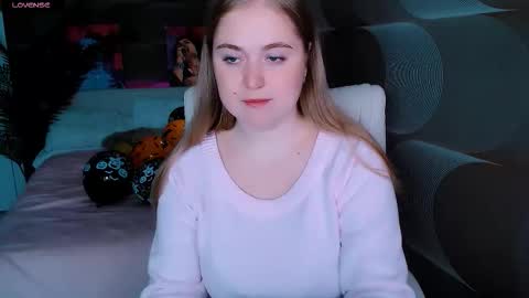 tori_blond online show from 15, 11, 2025