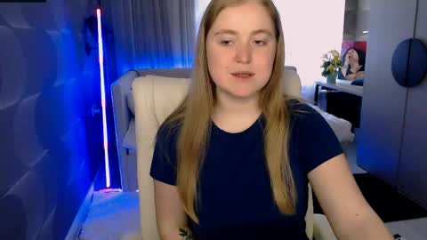 tori_blond online show from 25, 4, 2026
