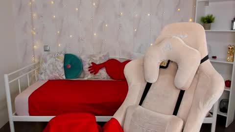 Tori online show from 4, 3, 2026