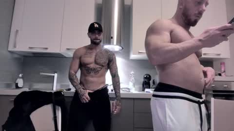 Snapshot of toro_arrapato chatting on 3, 12, 2024 toro_arrapato online show from 3, 12, 2024