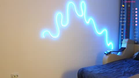 Snapshot of toshimori chatting on 7, 12, 2024 Toshi online show from 7, 12, 2024