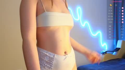 Snapshot of toshimori chatting on 16, 12, 2024 Toshi online show from 16, 12, 2024