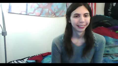 Luna online show from 4, 3, 2025