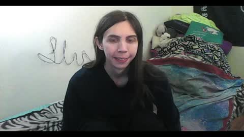 Luna online show from 7, 4, 2026