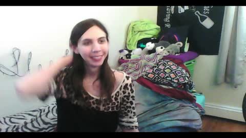 Snapshot of totalfuckingadorable chatting on 7, 6, 2026 Luna online show from 7, 6, 2026