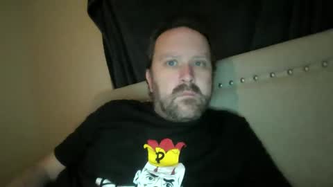 Snapshot of totalpackage2089 chatting on 25, 11, 2025 Big Daddy Balls online show from 25, 11, 2025