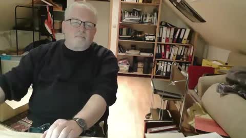 Snapshot of toto758 chatting on 18, 1, 2026 toto758 online show from 18, 1, 2026