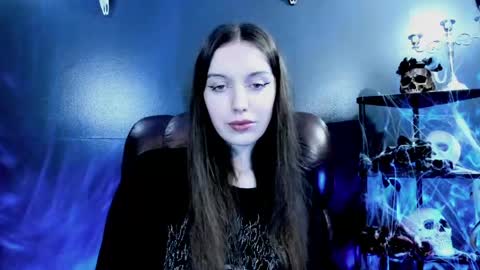 toxicdomme online show from 27, 4, 2026