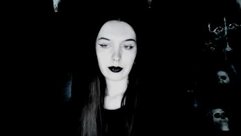 toxicdomme online show from 28, 7, 2026