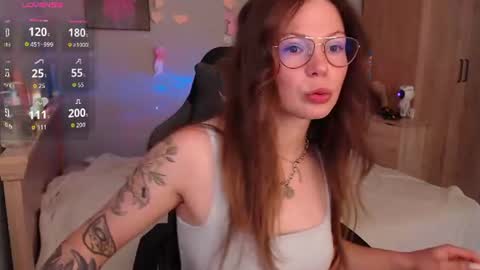 toxkiss online show from 19, 6, 2026