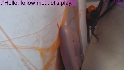 Snapshot of toxxxic_cams chatting on 1, 11, 2025 toxca69 online show from 1, 11, 2025