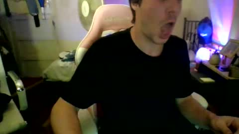 Snapshot of toyboysquirt chatting on 7, 6, 2026 toyboysquirt online show from 7, 6, 2026