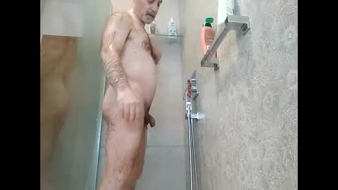 Snapshot of tra649167 chatting on 1, 2, 2025 tra649167 online show from 1, 2, 2025