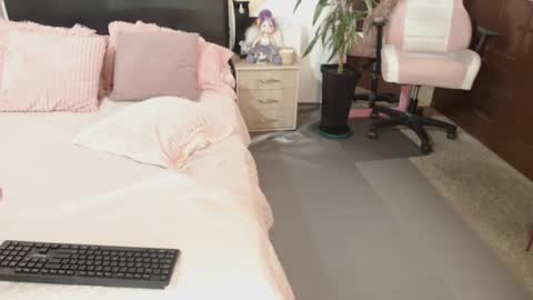 Snapshot of traci_lords20 chatting on 22, 12, 2024 Traci online show from 22, 12, 2024