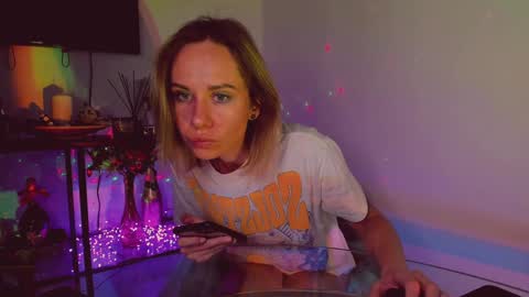 Hey my name is Kiri Kiri online show from 8, 1, 2025