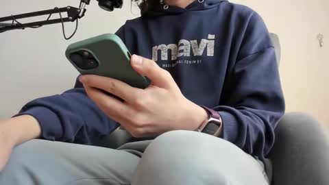 Snapshot of transangel20 chatting on 11, 10, 2025 Gunes online show from 11, 10, 2025