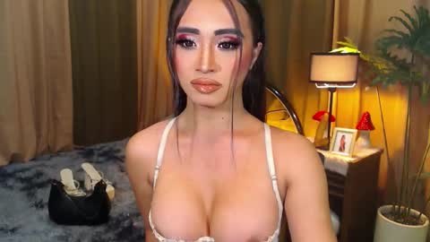 Snapshot of transgoddessrosy chatting on 24, 9, 2025 ROSY TAN BE MY KING DONT FORGET TO FOLLOW AND THUMBS UP ME online show from 24, 9, 2025