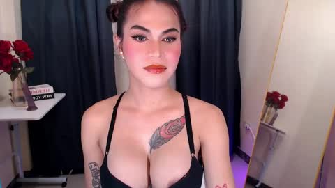Snapshot of transgoddessselena chatting on 16, 5, 2026 Selena the real cummer online show from 16, 5, 2026