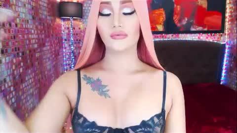KYLIE BELLA  TS online show from 2, 3, 2025