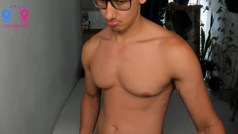 travis bakerr online show from 25, 2, 2025