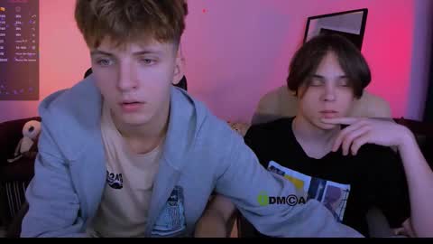 Travis online show from 5, 10, 2025