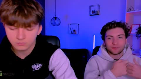 Travis online show from 7, 2, 2026