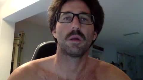 TravisKenn online show from 30, 9, 2025