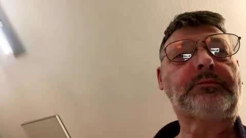 trebgeis1 online show from 9, 2, 2025