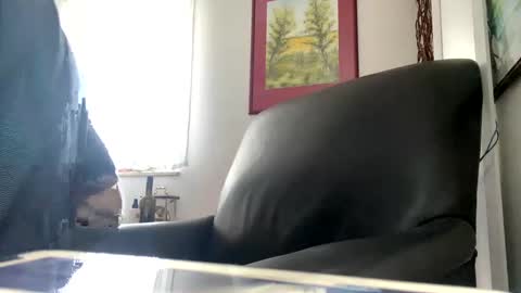 trebgeis1 online show from 23, 2, 2025