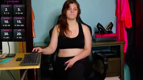 TreeJeanne online show from 18, 10, 2025